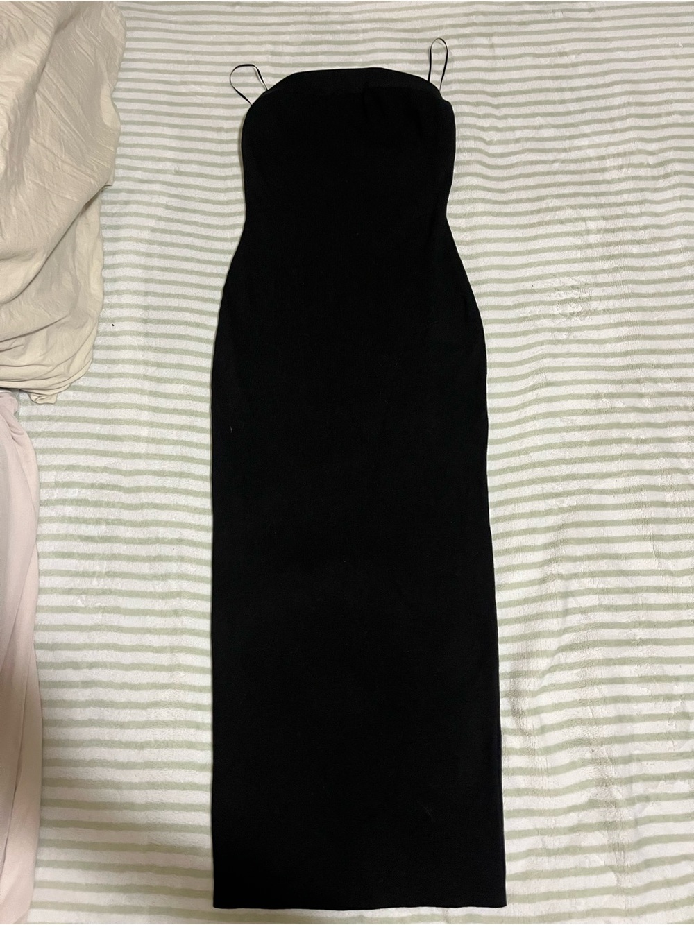 Hera Collection Black Maxi Spaghetti Strap Dress - Picture 3 of 7